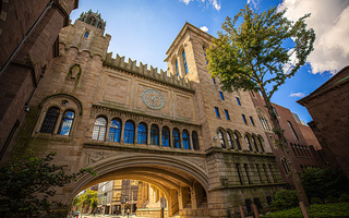 Yale architecture exterior.